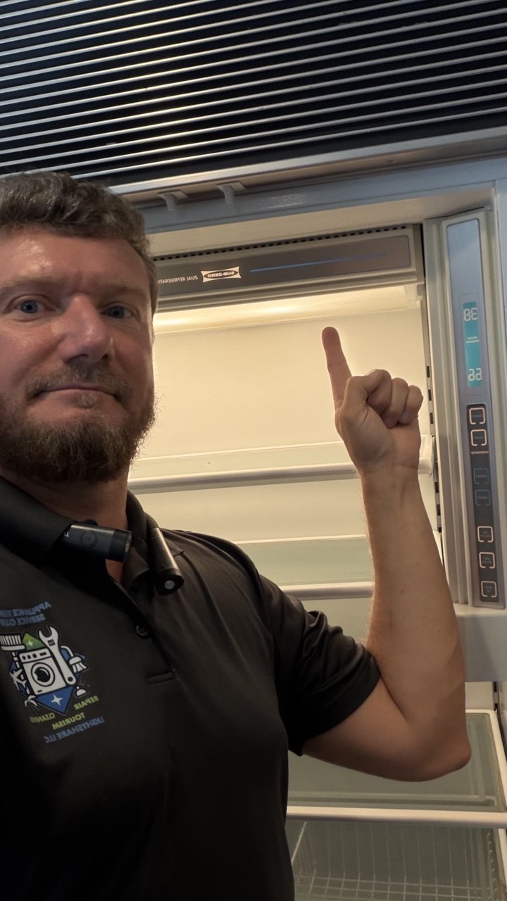Sub-Zero refrigerator repair in a Naples home