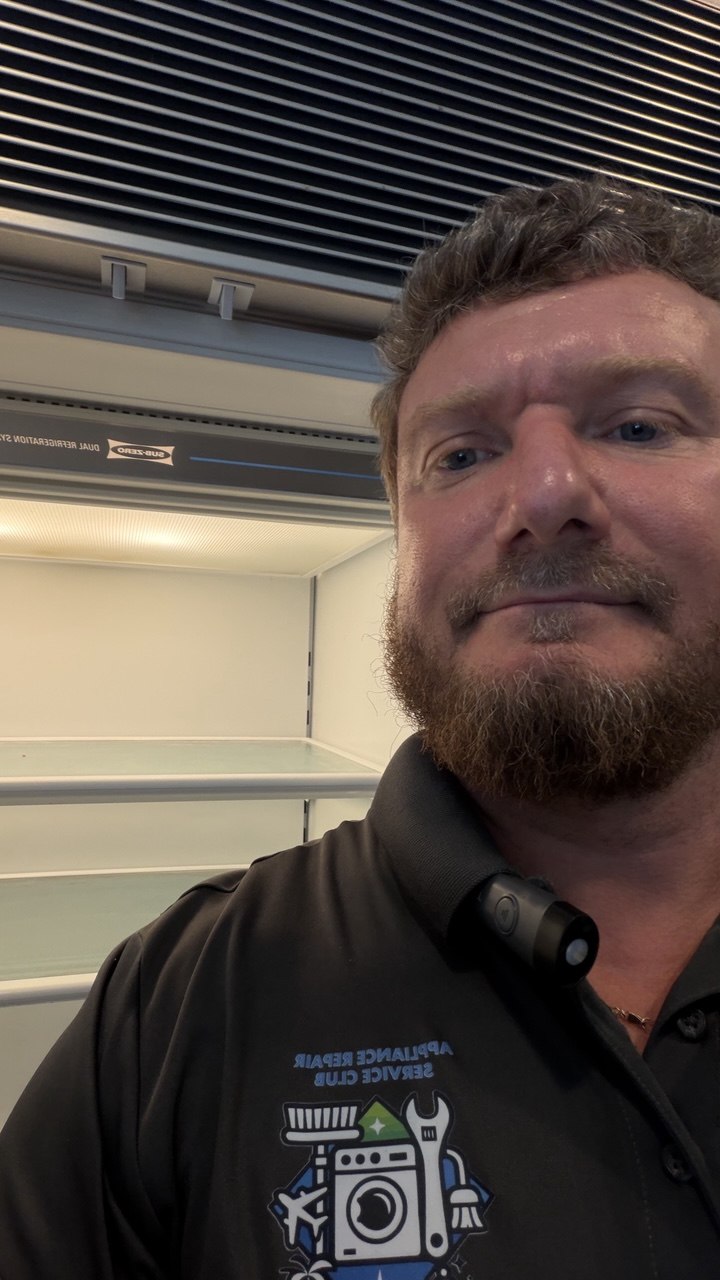 Sub-Zero refrigerator repair in a Naples home