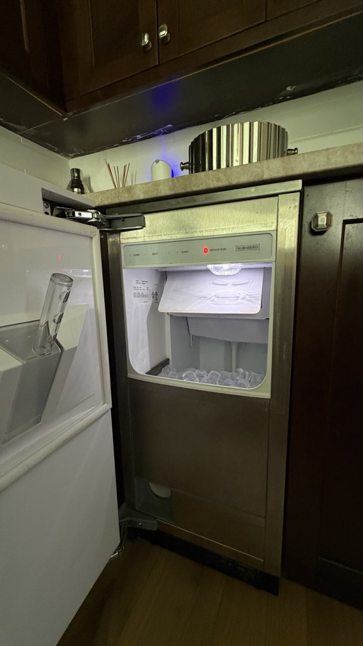 Sub-Zero refrigerator repair in a Naples home